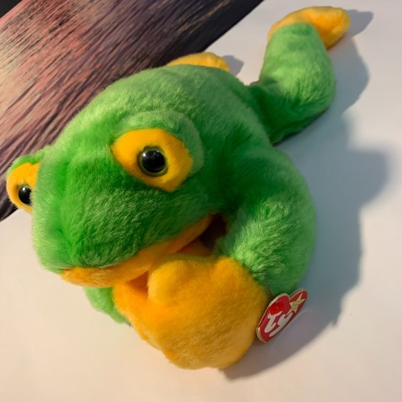 1998 Smoochy the Frog - 14" TY Beanie Baby - NWT, TAG ERRORS! - Picture 2 of 5